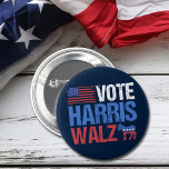 Chapa Redonda De 5 Cm Vote Harris Walz Demócrata Bandera Americana de Do<br><div class="desc">Botón Vote Harris Walz con la bandera estadounidense y el burro demócrata en rojo,  blanco y azul. Kamala Harris y Tim Walz por presidente y vicepresidente como los candidatos fiestas democráticos en este diseño genial y patriótico para las elecciones de 2024.</div>