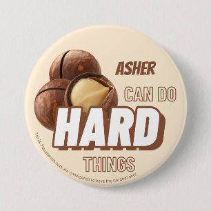 Chapa Redonda De 7 Cm Afirmación personalizada Brown hace cosas difícile
