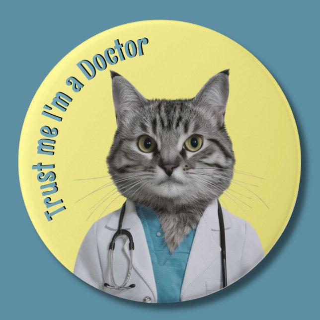 Chapa Redonda De 7 Cm Dr. Cat, créeme que soy médica, Vet (Subido por el creador)