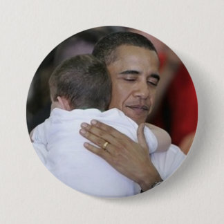 Chapa Redonda De 7 Cm Obama-abrazo de un niño
