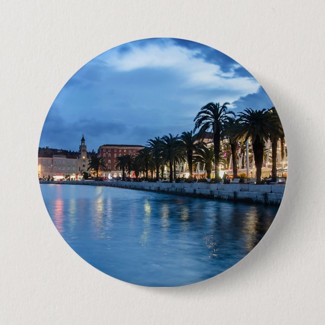 Chapa Redonda De 7 Cm Paseo por partes en Croacia (Anverso)