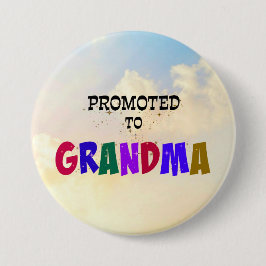 Chapa Redonda De 7 Cm Promovido a la abuela, diseño de nubes pastel