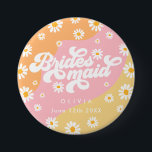 Chapa Redonda De 7 Cm Regalo de dama de honor personalizado de Retro Boh<br><div class="desc">botón Retro Boho Daisy Personalized Bridesmaid Gift</div>