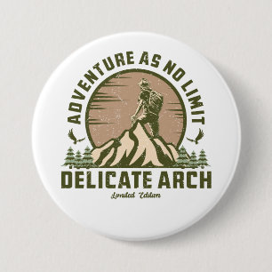 Chapa Redonda De 7 Cm Retro Delicate Arch Hike Sunset T-Shirt