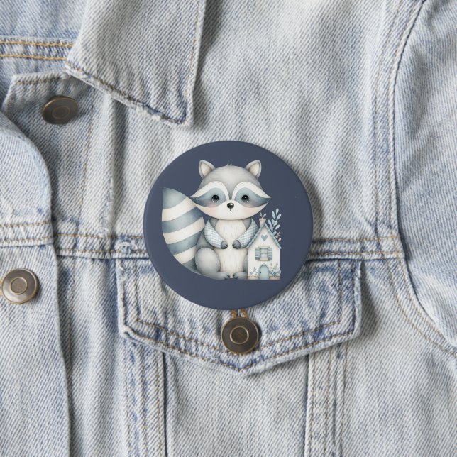 Chapa Redonda De 7 Cm Whimsical Raccoon Night Woodland Cottage Scene (In situ)