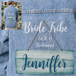 Chaqueta Vaquera Boda Novias Costeras Bachelorette Monograma Novia<br><div class="desc">Cute Coastal Brides Bachelorette Monograma Bridesmaid Watercolor Azul Jean Denim Jacket. Personalizado Monograma de la dama de honor, la fiesta de las novias, la fiesta de la soltera o el evento de los bodas. Si quieres algo especial para conmemorar la ocasión, este Jacket personalizado es el regalo perfecto para tu...</div>