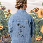 Chaqueta Vaquera Bridal Shower Bride Miss a la Sra.<br><div class="desc">Extraño la chaqueta de la señora novia. Ducha de novia con un estilo moderno y minimalista. Personalízalo haciendo clic en el botón para editar el diseño.</div>