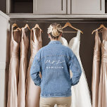 Chaqueta Vaquera Caligrafía moderna Día de la boda de la Sra.<br><div class="desc">Para más opciones de redacción de la invitación a la boda,  consulte la elegante y completa colección de bodas de caligrafía: https://www.zazzle.com/collections/modern_minimalist-119052317964885904?rf=238296117664346256</div>