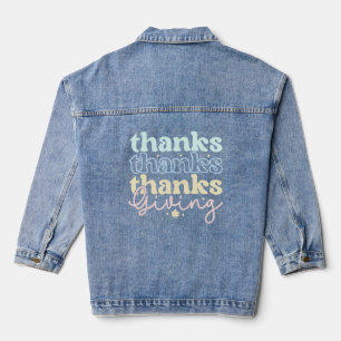 Chaqueta Vaquera Colores claros gracias a la tipografía retro