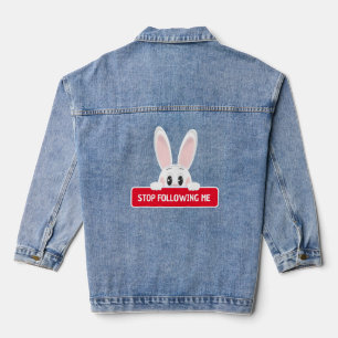 Chaqueta Vaquera Conejito lindo asomándose con mensaje de stop