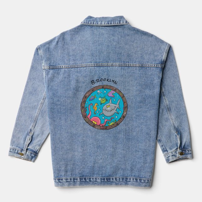 Chaqueta Vaquera Curiosas criaturas marinas bajo el agua dibujando  (Reverso )