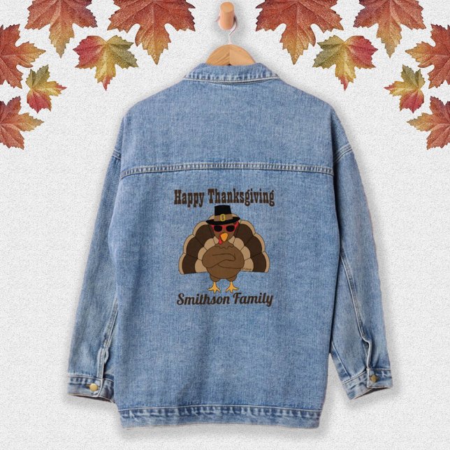 Chaqueta Vaquera Guay Turquía Feliz Día de Acción de Gracias Texto  (Fun Turkey Happy Thanksgiving Family name Denim Jacket with custom text for cool ladies. )