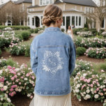 Chaqueta Vaquera Logotipo del Boda Romántico de Verdor Tropical<br><div class="desc">Disfrute de la esencia del paraíso e infunda su día especial con la exuberante belleza de la vegetación tropical. Ya sea que estés atando el nudo en tu ciudad natal o diciendo "lo hago" en el contexto de un paraíso tropical lejano, nuestra colección de bodas combina elegancia y minimalismo para...</div>