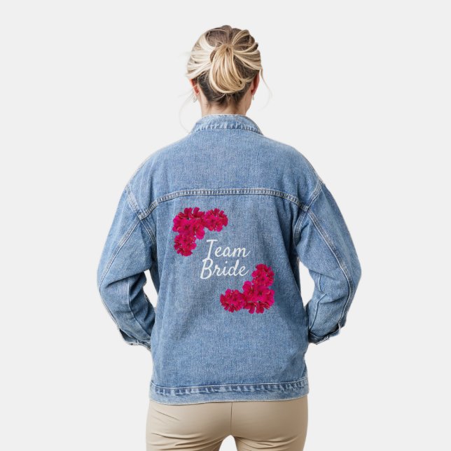 Chaqueta Vaquera Novia del equipo de Flores Rosadas (Modelo)
