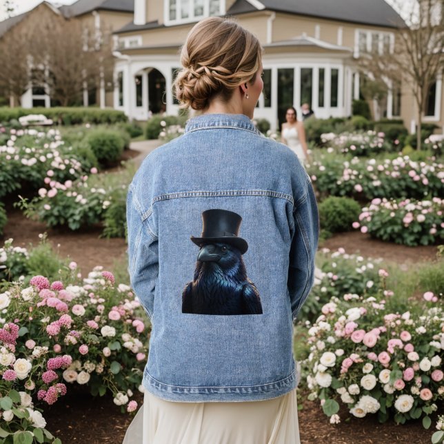 Chaqueta Vaquera Puttin sobre la camiseta Raven de RItz (Reverso Boda)