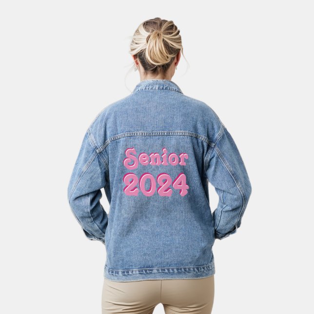 Chaqueta Vaquera Rosa de Graduación Senior 2024 (Modelo)