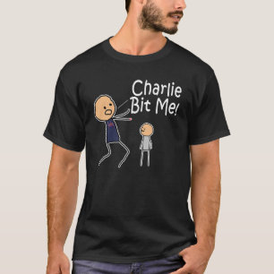 Charlie me mordió camiseta oscura