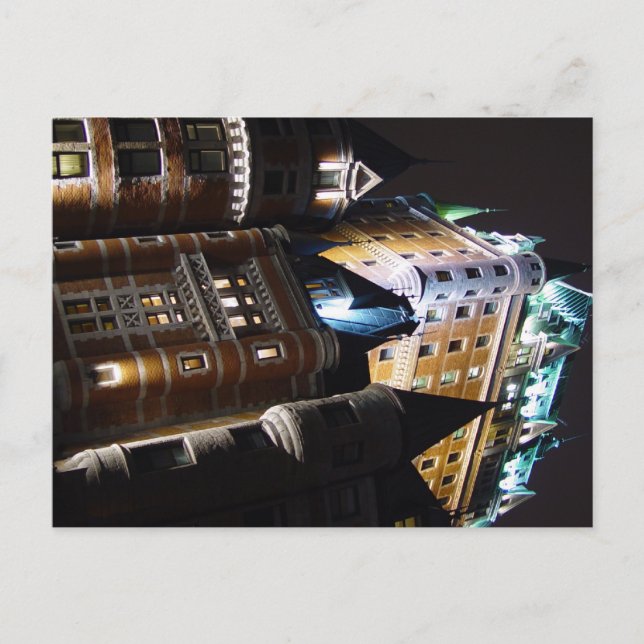 Chateau Frontenac Castillo Iluminado En Postal De  (Anverso)