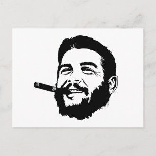 Che Guevara con postal de retrato de cigarro