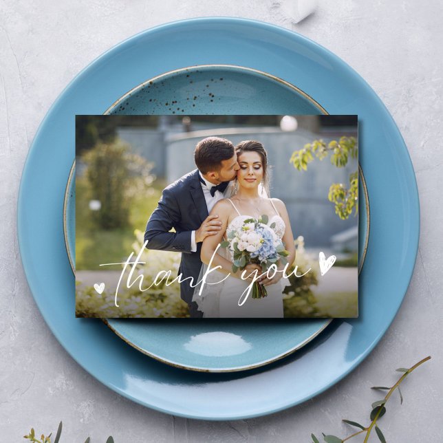 Chic Script Dos Fotos Agradecimiento de Boda  (Chic Script Two Photo Wedding Thank You Card)