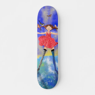 Chica con amigos de Birds Skateboard