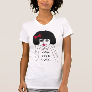 Chica con camiseta de mujeres de Curl