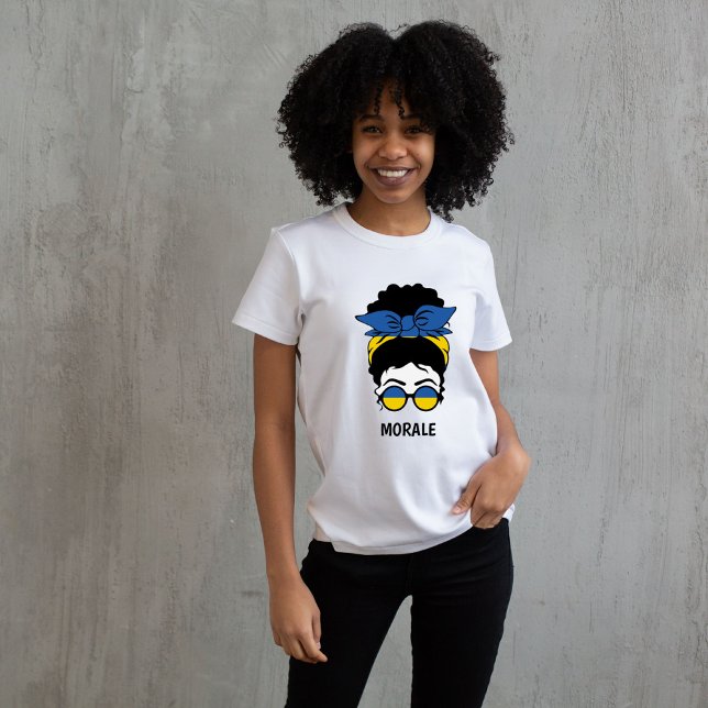 Chica de bandera de Ucrania apoya camiseta ucrania (Subido por el creador)
