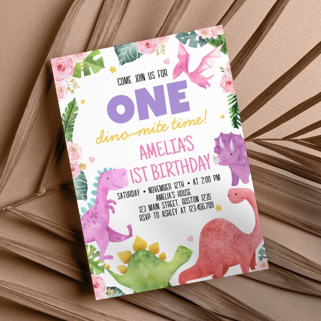 Chica de Dinosaurios Cute Invitación de cumpleaños (Subido por el creador)