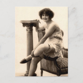 Chica de flapor de época Risque foto postal france