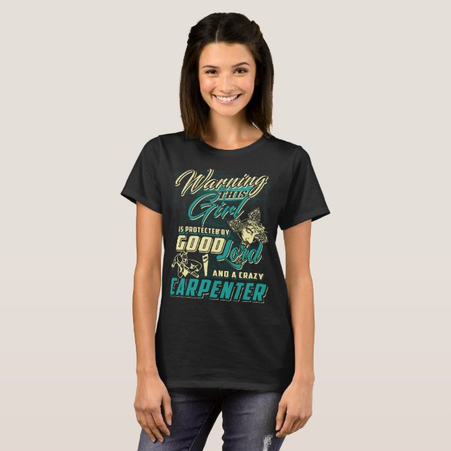 Chica de la camiseta del carpintero Niza por la (Anverso completo)