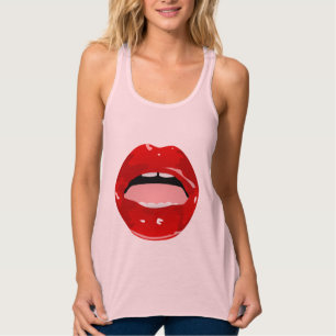 Chica dentado de la brecha, camisetas de labios ro