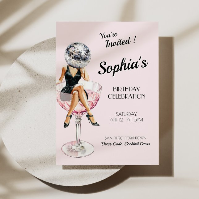 Chica Disco En Invitación De Cumpleaños De Cristal (Disco Girl In Martini Glass Birthday Invite)