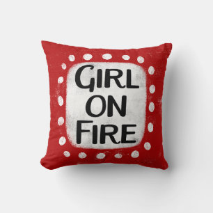 Chica En Cojín decorativo De Incendios