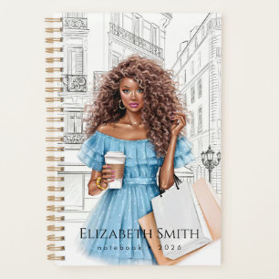 Chica Guapa con Café y Cuaderno de Compras