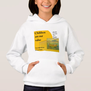 Chica Pullover Hoodie