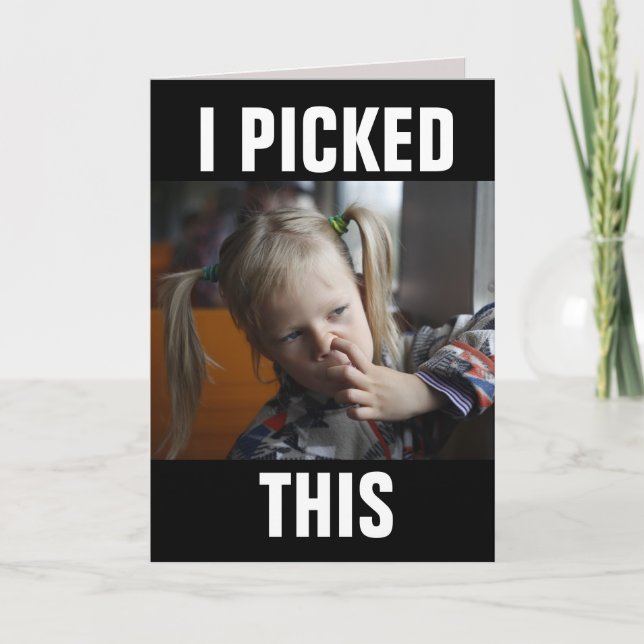 CHICA RECOGIENDO NOSOTRAS GRANDES TARJETAS DE CUMP (Anverso)