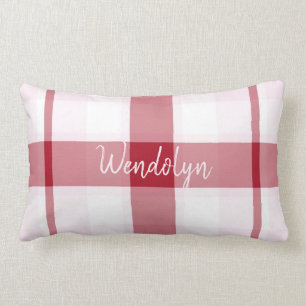 Chica rosado rosado con almohada lumbar