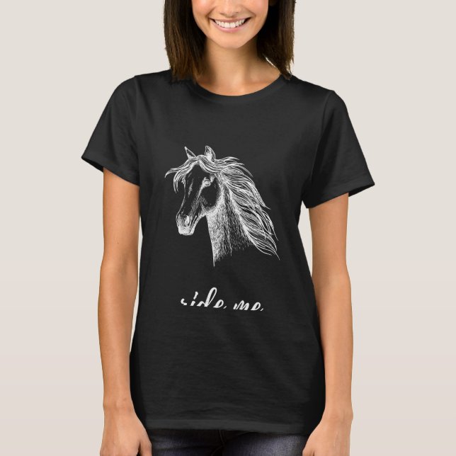 Chicas de camisetas montando caballos (Anverso)
