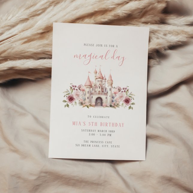 Chicas de invitaciones de cumpleaños del Castillo  (Subido por el creador)