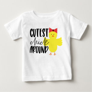 Chick más lindo alrededor de camiseta de Pascua Ch