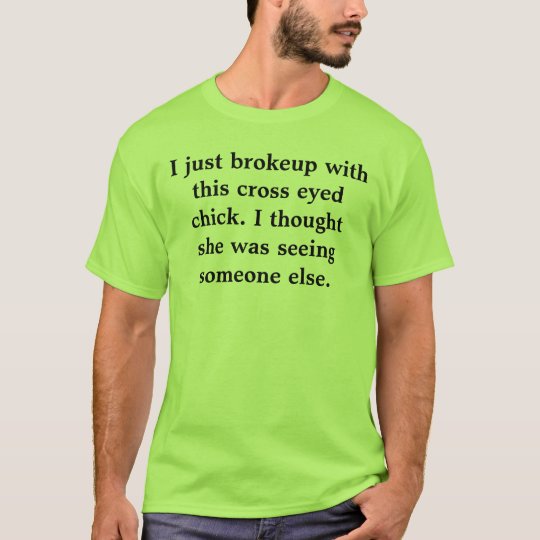 Chiste bizco del polluelo camiseta