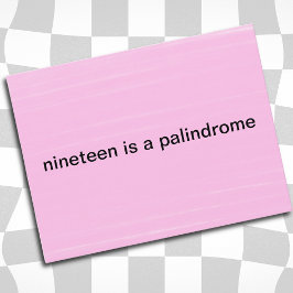 Chistes numéricos romanos divertidos en una postal