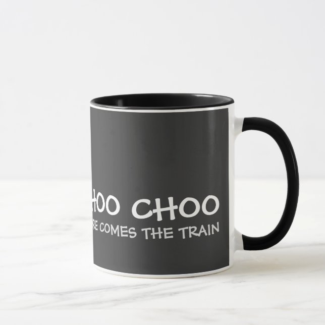 "Choo Choo aquí viene taza roja/negra del tren" (Derecha)
