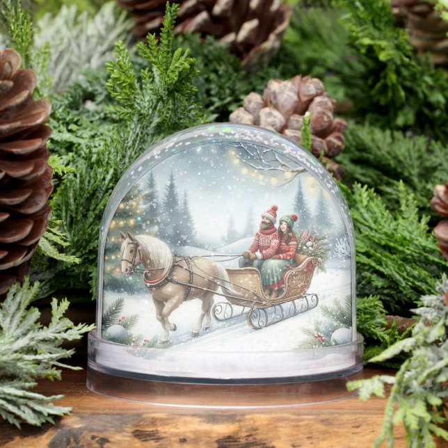  Christmas Couple Sleigh with Horse  (Invierno)