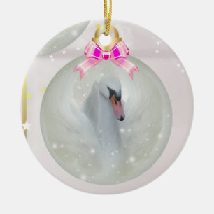 Chuchería del cisne en el ornamento del navidad