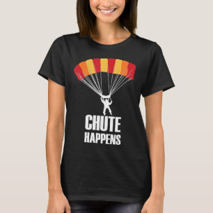 Chute sucede una graciosa camiseta de paracaídas e