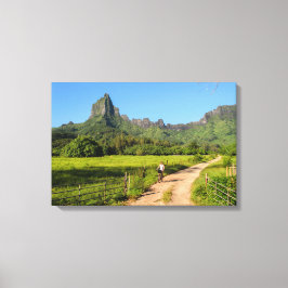 Ciclismo turístico en la impresión de lienzos trop