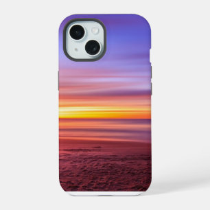 Cielo del atardecer sobre la playa y el mar