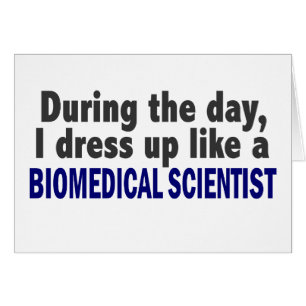 Científico biomédico durante el día