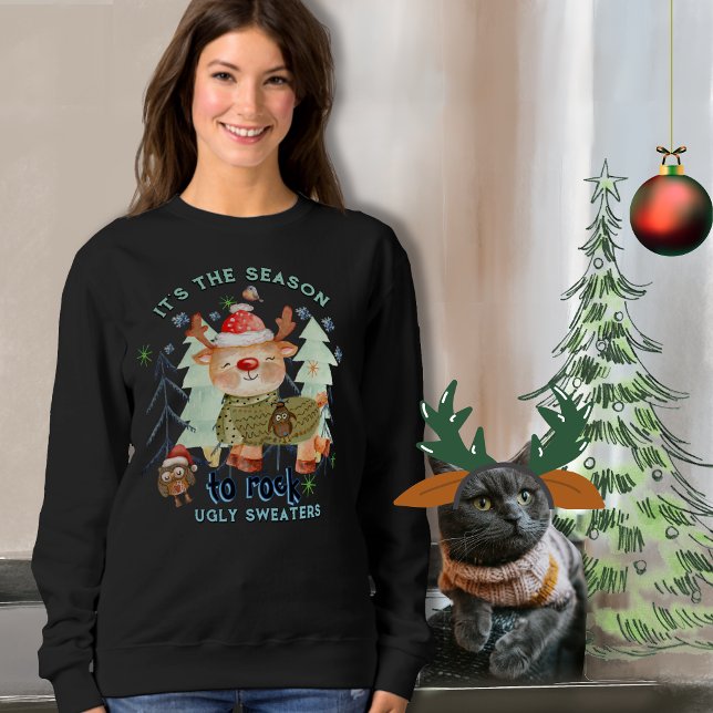 Ciervo Lindo con Suéter Feo Sudadera Oscura (Cute Deer in Ugly Sweater Dark)